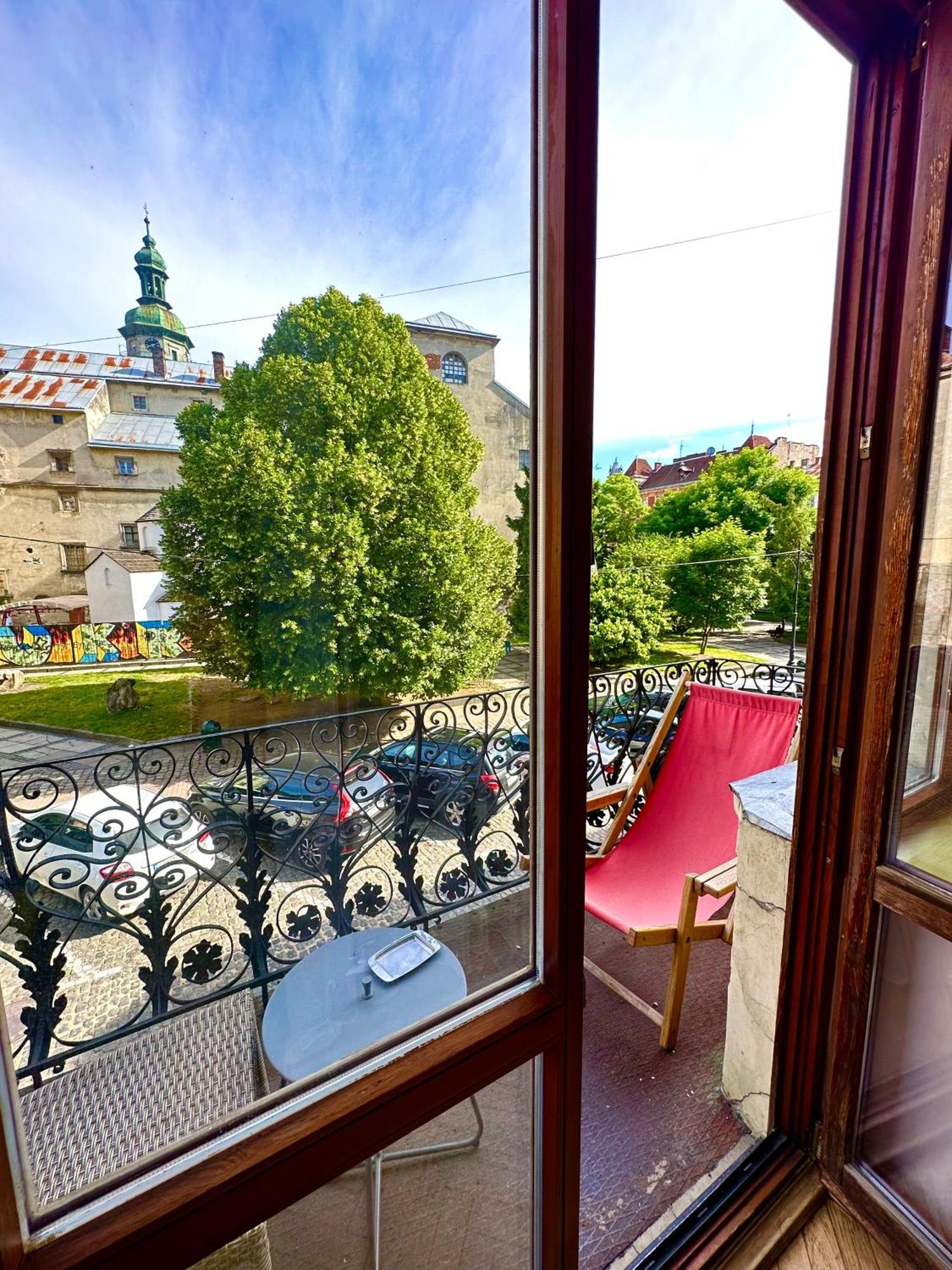 Romantic Apartments - Оn Valova Street Lemberg Exterior foto