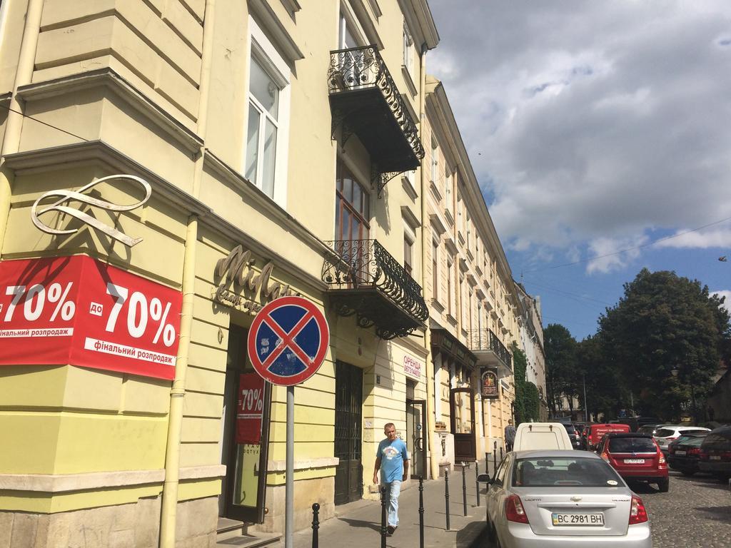 Romantic Apartments - Оn Valova Street Lemberg Exterior foto
